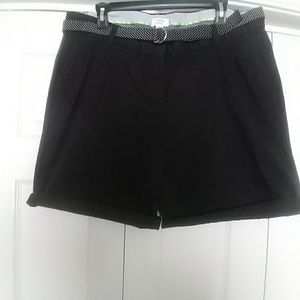 Black Crown & Ivy Shorts🔴